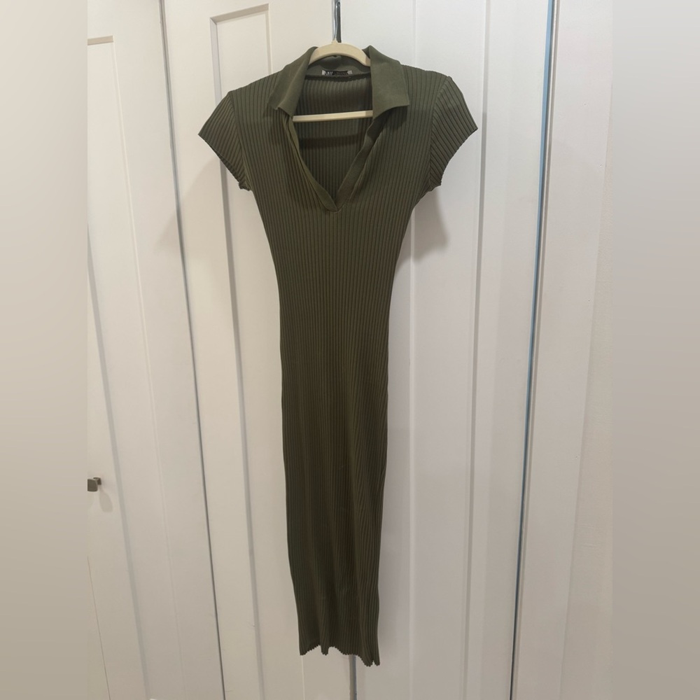 Zara Ribbed Maxi Dress in Olive